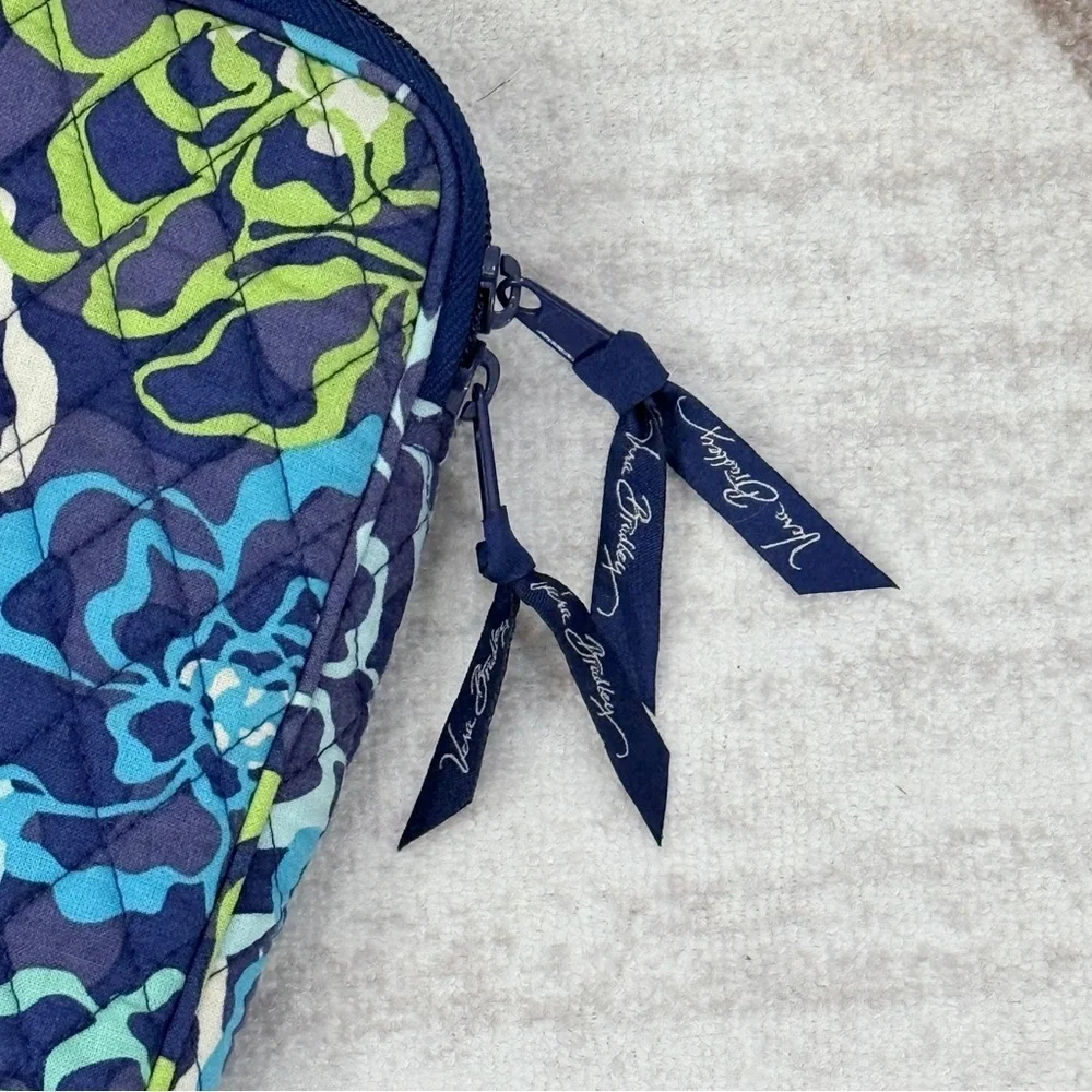 Vera Bradley Quilted Laptop Sleeve Katalina Blues Retired